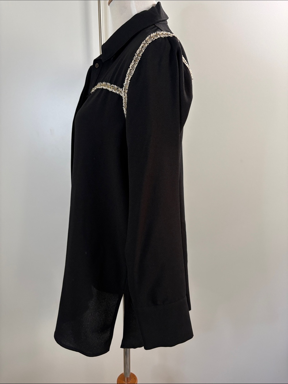 Porter Collective Black Button-Down Shirt with Metallic Trim L - Picture 4 of 5
